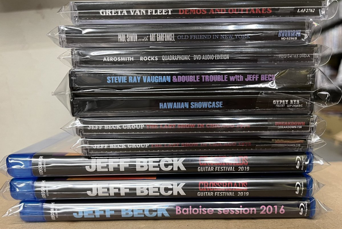 店頭補充しました！

#JeffBeck 
#StevieRayVaughan
#DoubleTrouble 
#Aerosmith
#PaulSimon 
#ArtGarfunkel
#GretaVanFleet