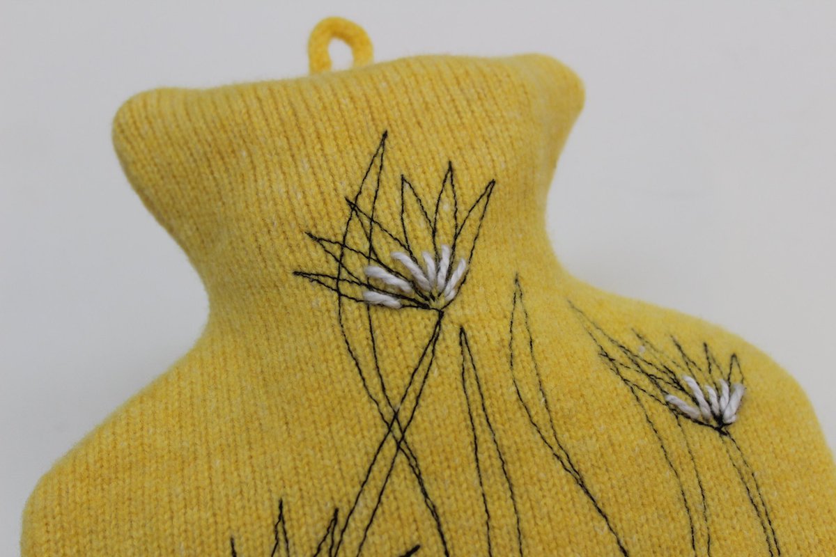 Keep warm with our merino wool hot water bottles! #UKGiftAM #UKGiftHour #supportindiebusiness #shopindie