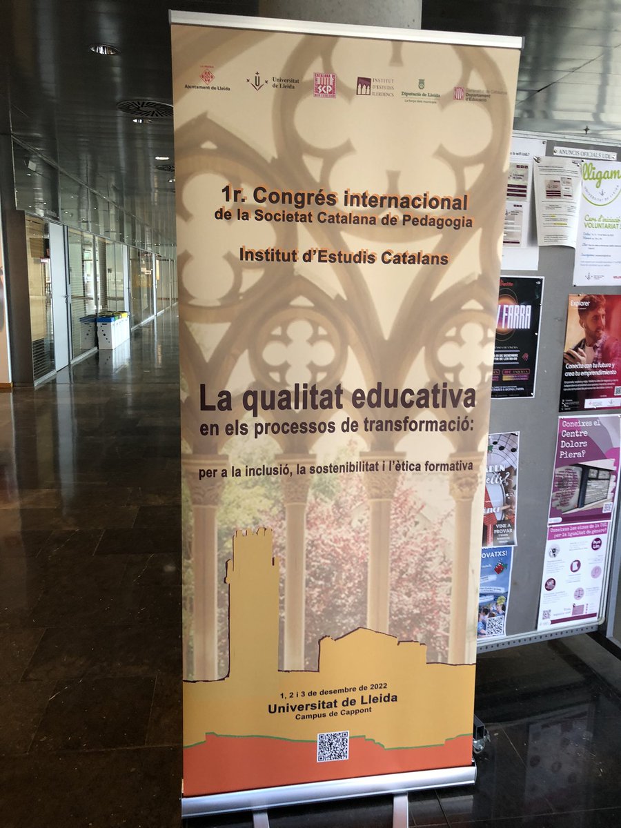 antoniportell's tweet photo. Enhorabuena @Red_REDU por la organización del Seminario al que hemos asistido más de 30 universidades y muchas gracias @ULPGC por vuestra cálida acogida. El desarrollo profesional docente está en marcha en nuestras universidades 👍

#MDAD @ANECAinfo https://t.co/t0fm3jZ6zS
