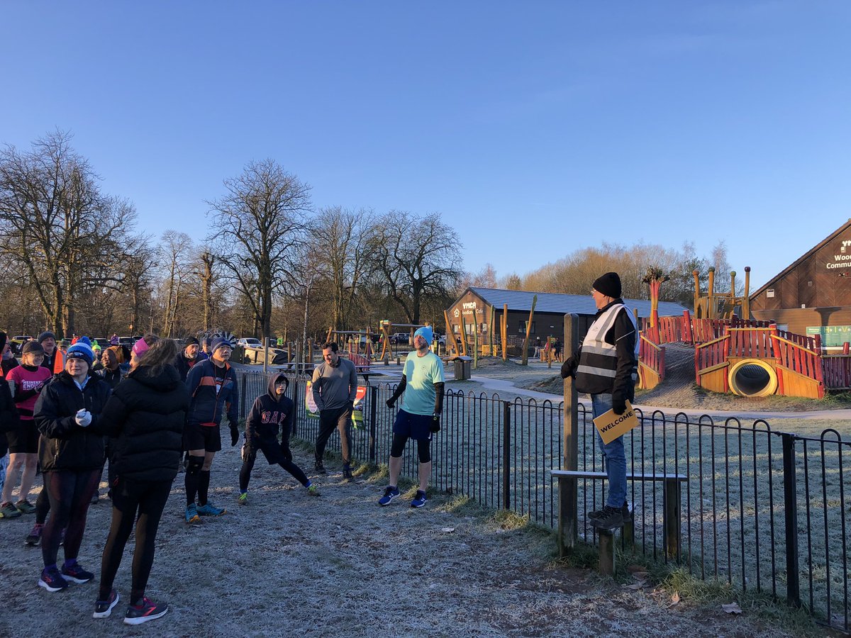 GrowlerOutdoor's tweet photo. Thanks to all the volunteers at Leavesden Country #parkrun this morning. Really happy to get there to find it still on when so many others were cancelled. Nice crisp morning for it https://t.co/BrEsFQkd7g