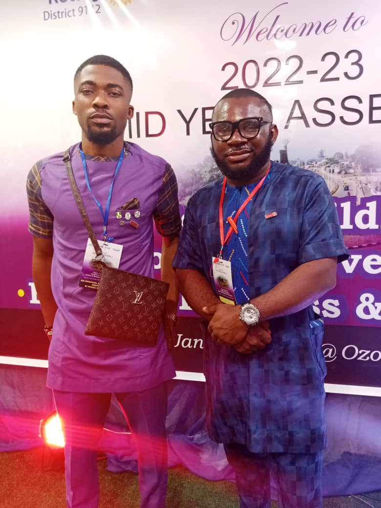 MaziOhaJekwu's tweet photo. At the @Rotary District 9142 Mid Year Assembly, it's always great to Fellowship with fellow @rotaract and @Rotary ina's.
It's an impactful engagement.
#ILoveRotary
#ServiceAboveSelf https://t.co/fLMWgF5sGE