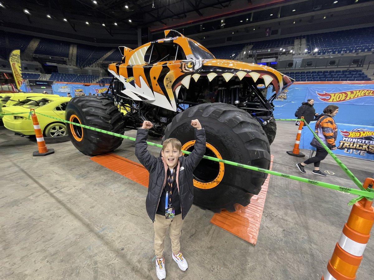 peter bailey tweet media