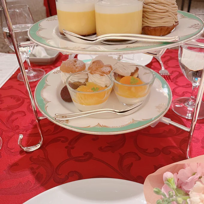 花火?ついてたけど写真とかビデオ撮るの遅すぎてなにもない毎年お祝いして頂いてうれし〜o(。・‧̫・。)o 