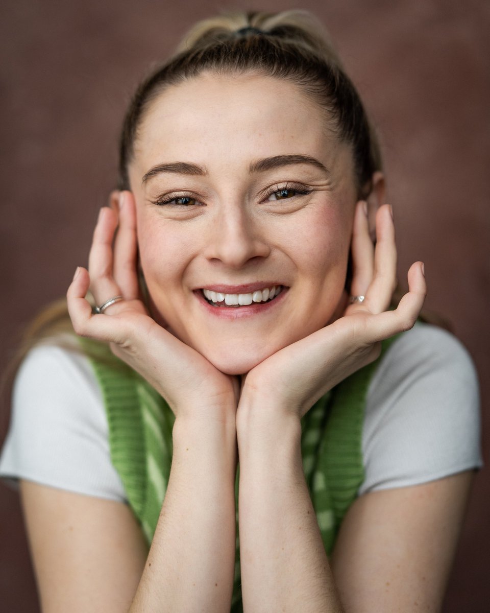 HannahLowther97's tweet image. New headshots are really feeling like ME…thank you @yellowbellyfoto 💛