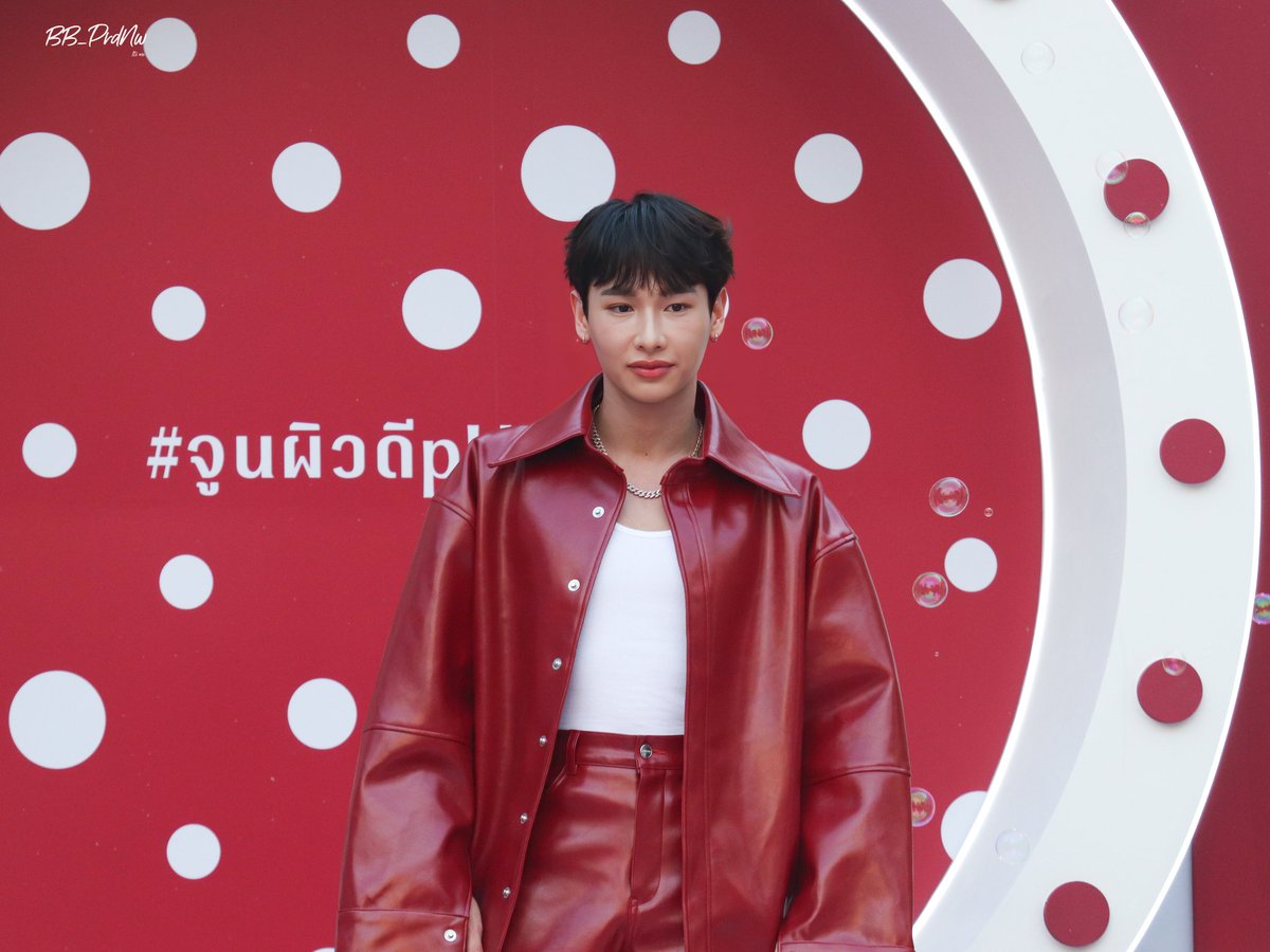 BB_Prdnw's tweet photo. ไม่ได้เจอกันนานมากเลยยยย คิดถึง💚
#จูนผิวดีpH5
#กันอรรถพันธ์ผิวดีกว่าที่คิด #GunAtthaphan https://t.co/gyRS07ZNxV