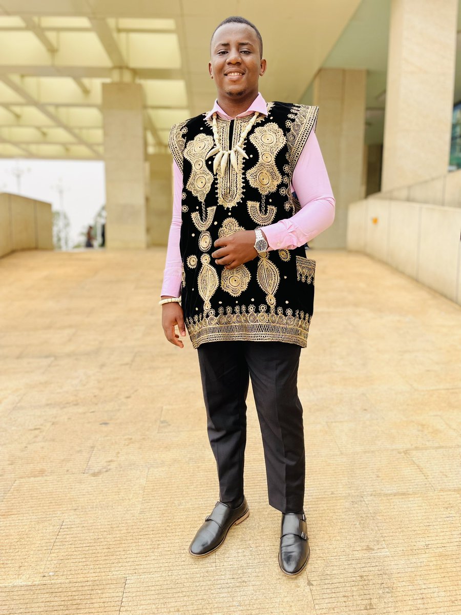 It was a great honor to receive an invitation to attend the occasion of New year wishes to the Minister of State, Minister of Tourism and leisures. I witnessed some of the remarkable achievements of 2022 and some projects they are looking to execute in 2023.
#TourCMR
#NchimsyTeq