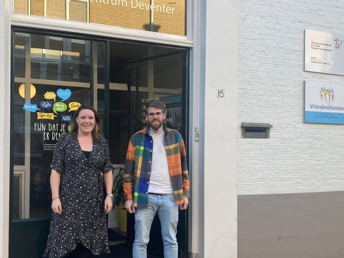 Op 1/2 starten we met een ‘jongerencafé’ voor jongeren (17 - 27 jaar) met (beginnende) psychische klachten. #ontmoeting #zelfregie #herstel en #ervaringsdeskundigheid vormen hierin de basis, met Sanne en Robert als coördinatoren 👇🏼
vriendendienstendeventer.nl/we-starten-met…