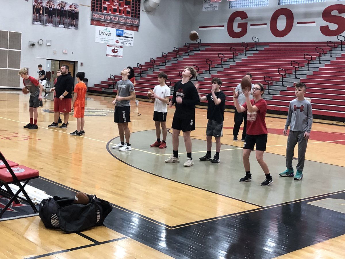Another Saturday morning putting in work. Big things are happening in Goshen, OH!
#YuttaHey #Family #WarriorPride #CommittedOrInterested <a href="/GoshenLocal/">Goshen Local Schools</a> <a href="/GoshenWarriors/">Goshen High School</a> <a href="/Goshen_Athletic/">Goshen Warrior Athletics</a> <a href="/GHS_OH_Football/">Goshen Warriors Football</a>