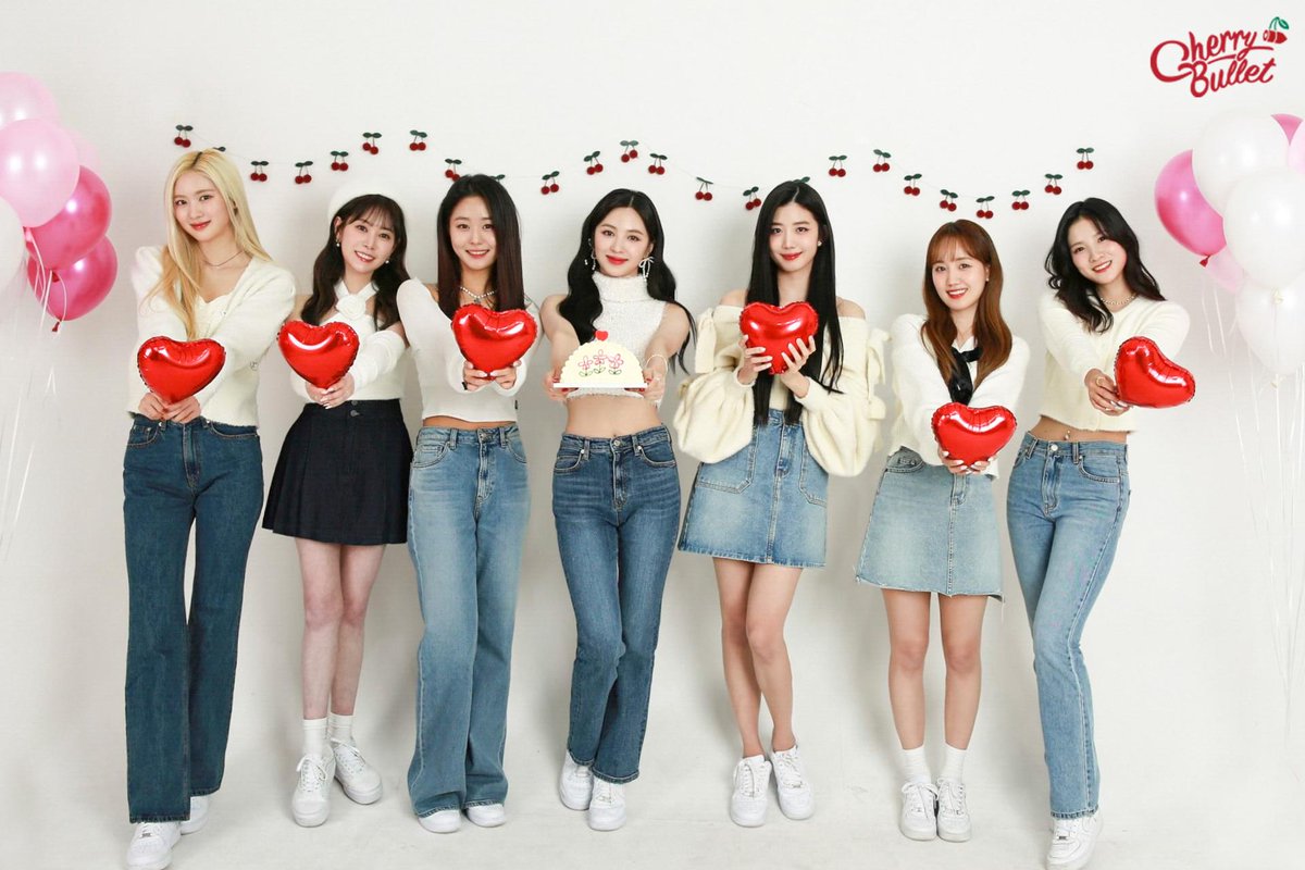uzooo_c's tweet photo. happy cherry bullet day 🍒❤

#CherryBullet #체리블렛 #체리블렛데뷔4주년 #CherryBullet_4th_Anniversary https://t.co/UuAgQ3BWh6