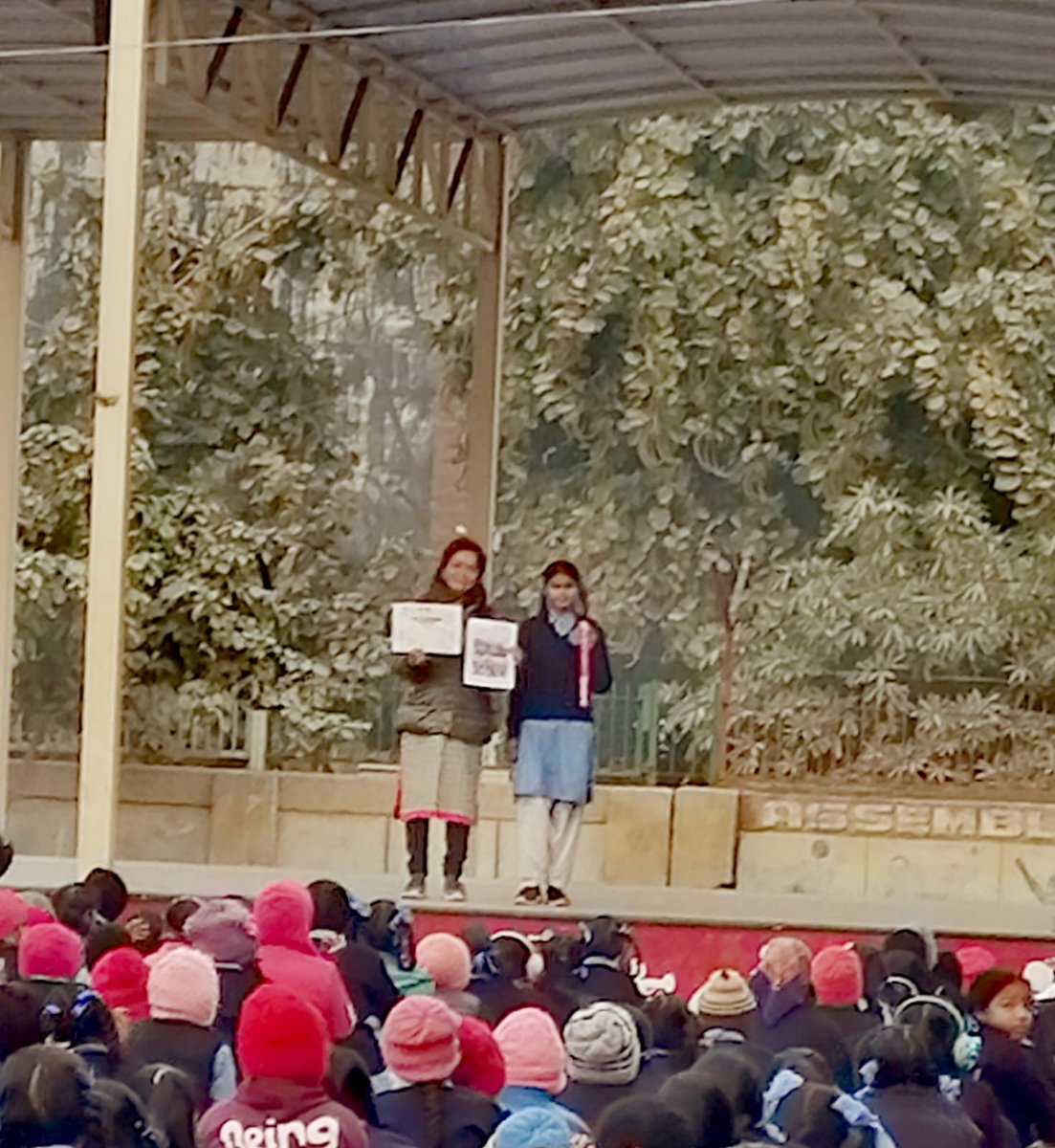 GGSSS24_rohini's tweet photo. Proud moment for school...
GGSSS SEC 24 की 11 वी कक्षा की छात्रा अनीशा ने आल इंडिया, कराटे एंड किक चैंपियनशिप 2022_23 में सिल्वर पदक जीतकर भारत देश का नाम रोशन किया। विद्यालय को नई ऊँचाइयों तक पहुँचाने के लिए विद्यालय की Hos:Dr. (Mrs.)Pankaj का तहे दिल से धन्यवाद। @Dir_Education https://t.co/5zK5g7QSPl
