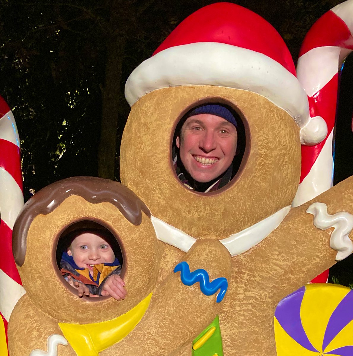 RWaters0809's tweet image. Happy Birthday @CWaters_SAFC - amazing husband and dad! We love you very much ❤️🎂🥰