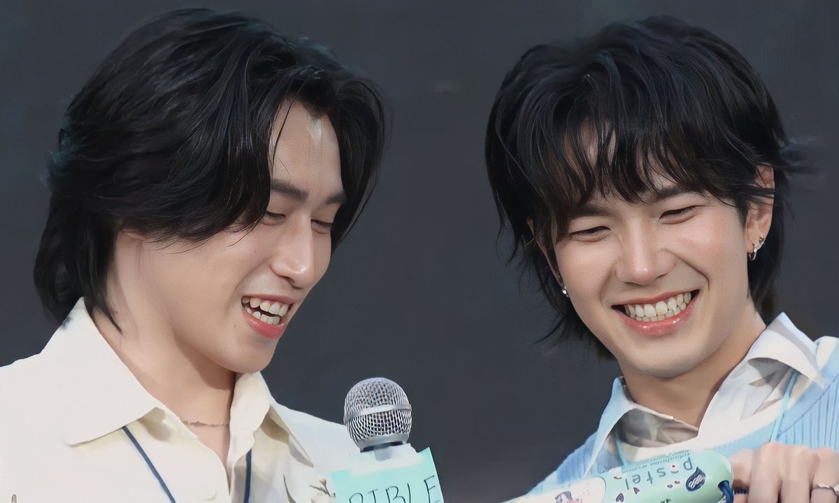 formybabybae's tweet photo. อันนี้น่ารัก ตาปิดทั้งคู่เลย ปรึกษาอะไรกันมะลุ้ 😭🤲🏻

-
#BibleBuildxPastel
#BuildJakapan : #BibleWichapas https://t.co/S9JPQmQVL4