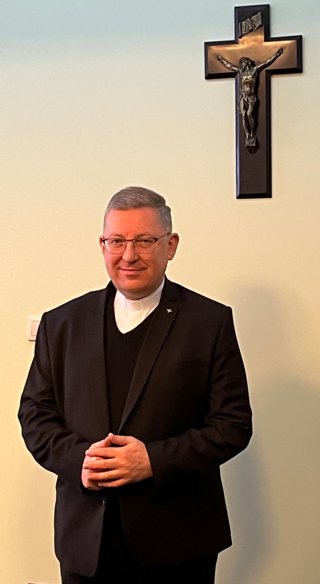 pallotyni's tweet photo. Dziś na urząd Przełożonego Prowincjalnego warszawskiej Prowincji Pallotynów na kadencję 2023-2026 został wybrany ks. Waldemar Pawlik SAC. https://t.co/81pO8IDJIt