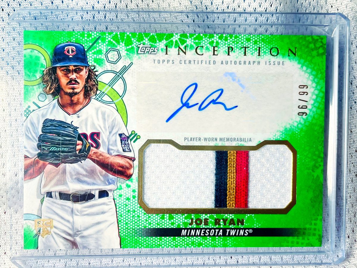 GarciaStudios's tweet image. JOE RYAN &amp;gt; 2022 Topps Inception Joe Ryan Twins Color Patch Green RC Auto ⚾️PC Showcase⚾️⁠

BIG season coming up!! Let's go, Joe!

#toppsinception #mntwins #whodoyoucollect #sportscards 
#thehobby #hobby #collectibles #collection #tradingcards #collect #baseball #baseballcards