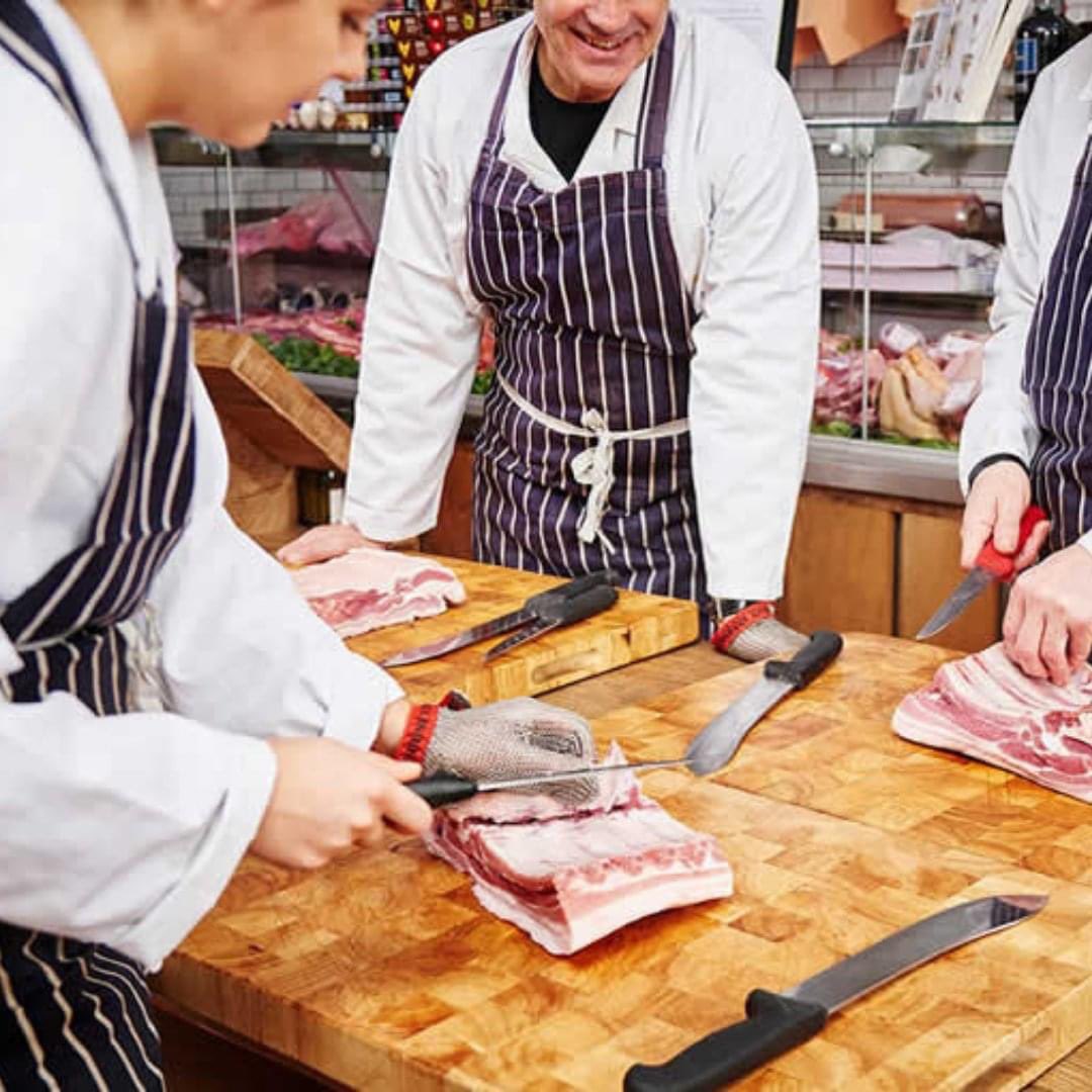 inmuswellhill's tweet photo. Are you a keen cook, curious about how your food is prepared? Always fancied yourself as a bit of a master of meat, a bonafide BBQ king or queen? If yes, then #ButcheryClasses by @ButchandProv and may be just what you were waiting for
https://t.co/mhplmGTKyE
#muswellhill #butcher https://t.co/FGDC1MDd3B