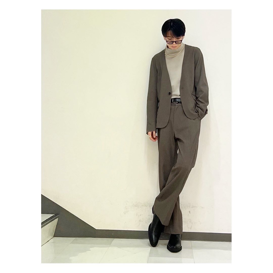 BAFNxN's tweet photo. 〜NEWTRAL TOKYO/NO ID.〜

2023 S/S collection✨
【ノーカラー1B-JKT】
color：BROWN/size：②

#noid #newtral #newtral_tokyo #painting #fashion #ootd #kawaii #emo #staff #ss #todayscode #winter #winterfashiontrends https://t.co/oxrZECkczd