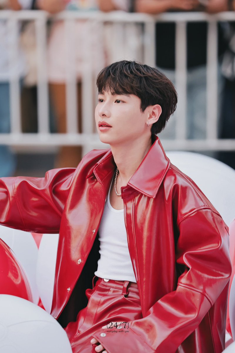 247withuuuu's tweet photo. 21/01/23

🐰🎈

#จูนผิวดีpH5
#กันอรรถพันธ์ผิวดีกว่าที่คิด
#GunAtthaphan https://t.co/c1fNJUCrxG