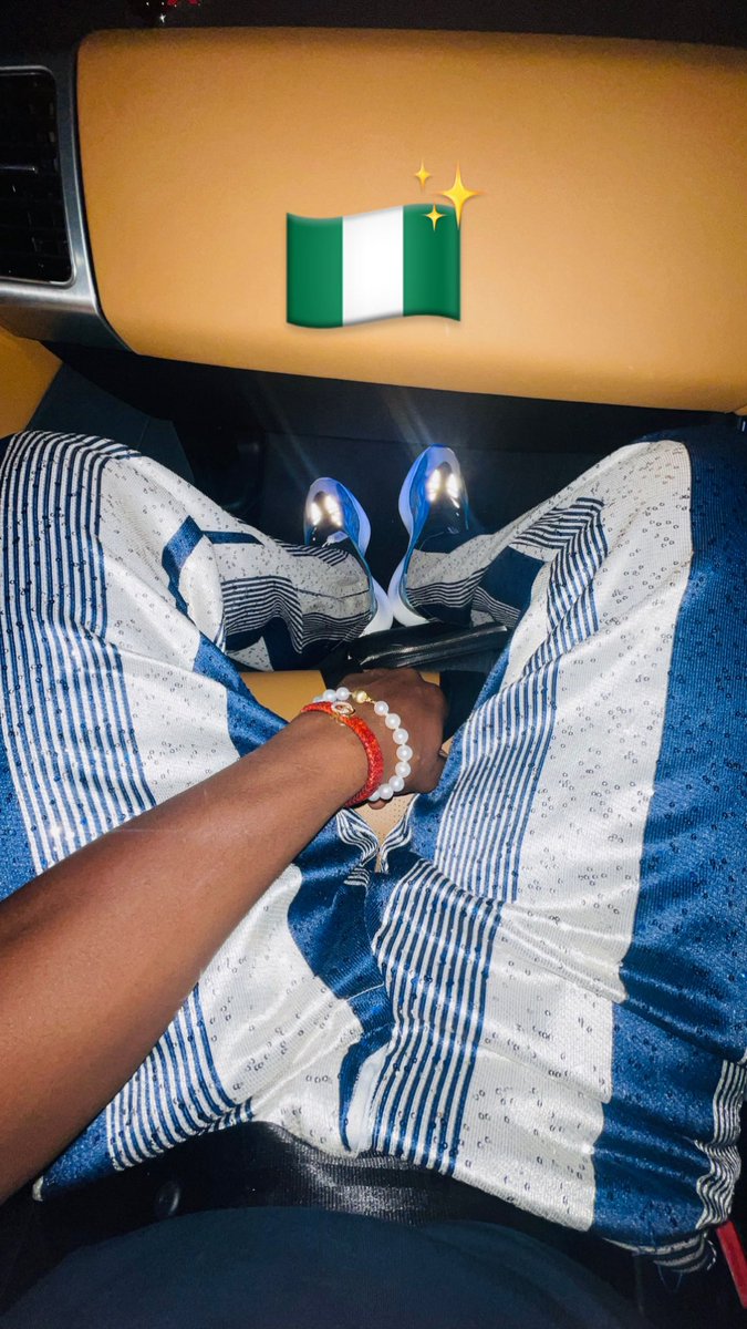stylebender's tweet photo. Agbada vibes, cultured by @UgoMozie https://t.co/tjoIVim6C4