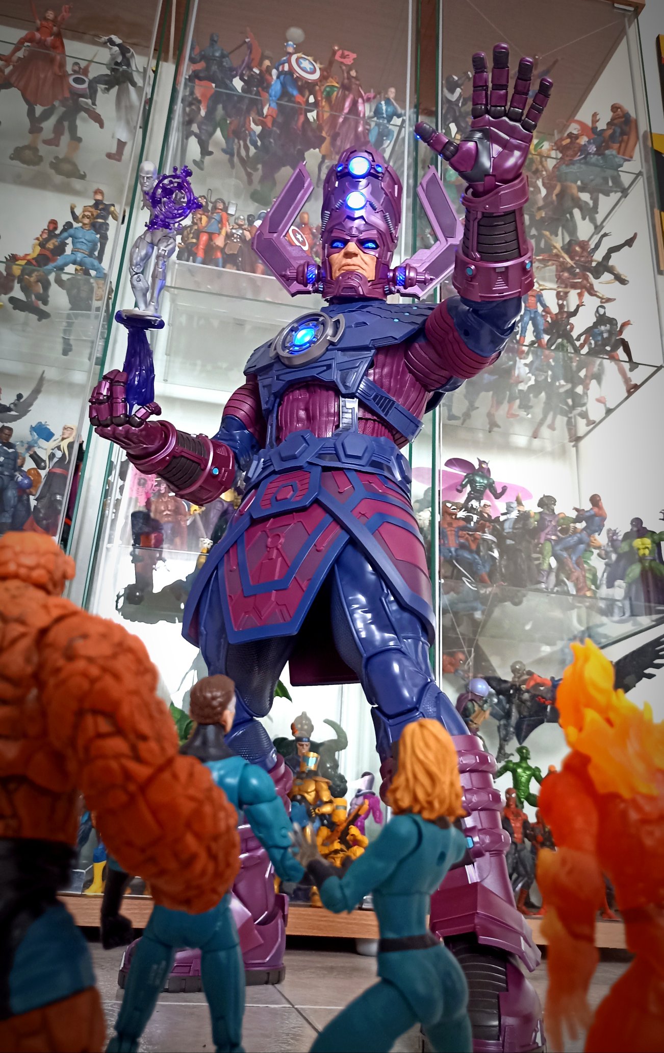 Galactus figura de accion hot sale