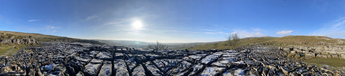 matd37's tweet photo. Happy days! ⁦@llewelyn20⁩ #malhamcove #malham #yorkshire https://t.co/EtYrTnHu2K