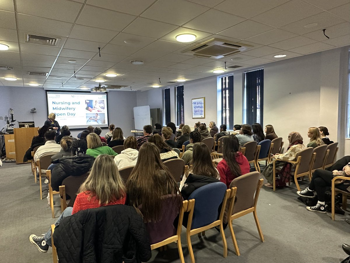PracDevRBH's tweet photo. Happening now: Nursing &amp; Midwifery Open Day. @jo_sandy07 welcoming our attendees! @RBNHSFT @BHFT @UWL_CNMH @CNEamonn @Herrings18 https://t.co/kDDbffn5kA