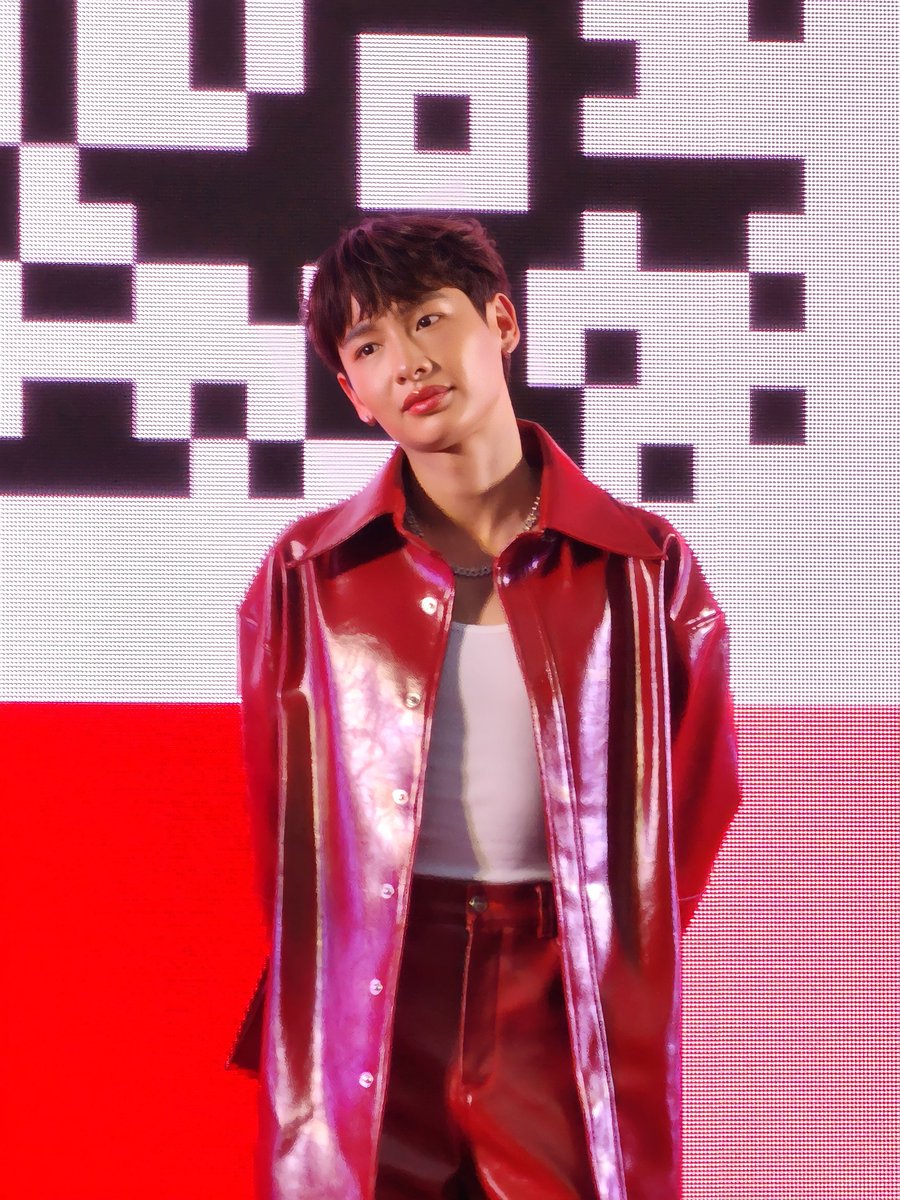 AcHiiOG's tweet photo. น่ารักสมกับความคิดถึง

#จูนผิวดีpH5
#กันอรรถพันธ์ผิวดีกว่าที่คิด
#GunAtthaphan https://t.co/sR6wdsQrfS