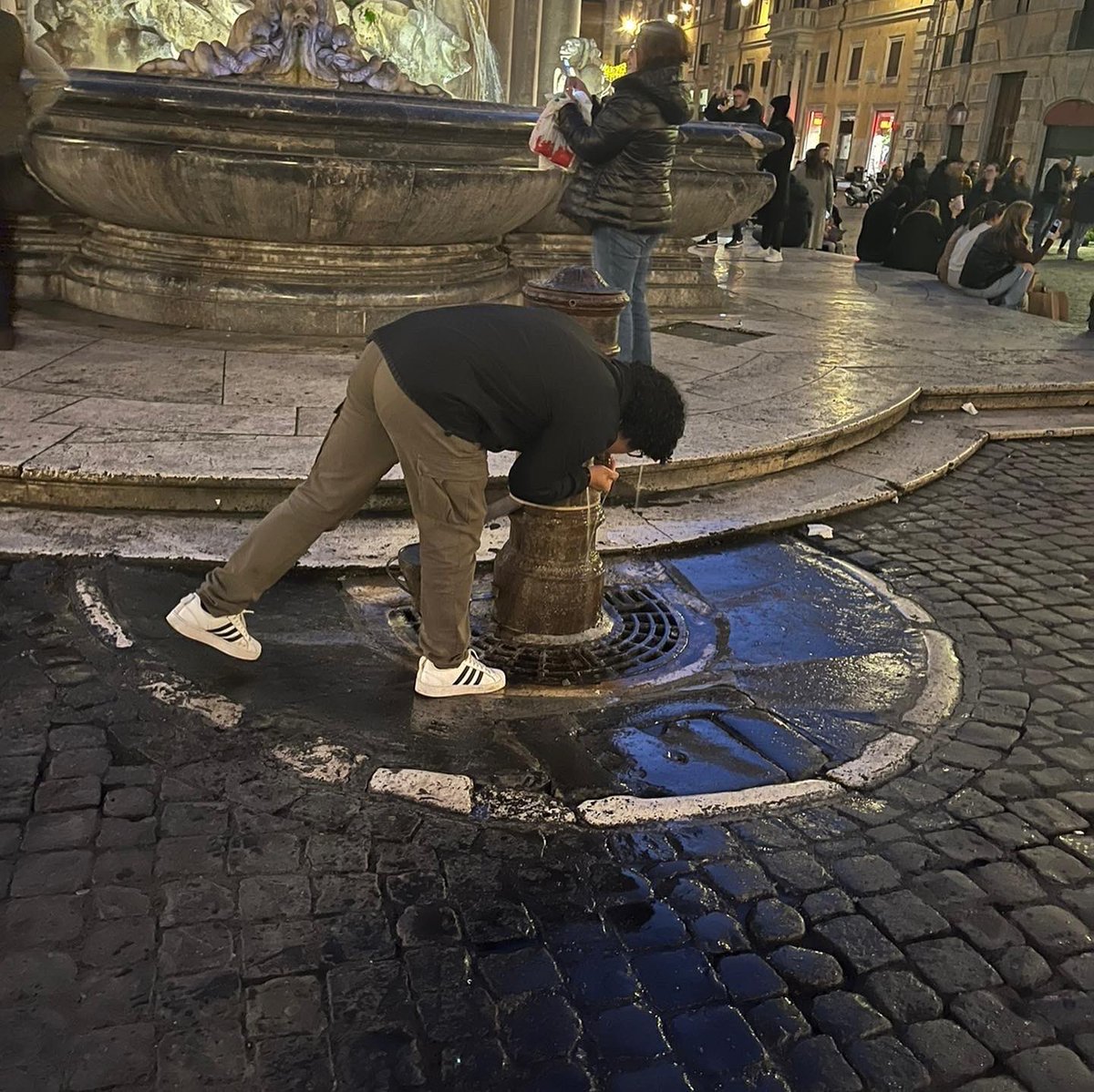 Cercate gente bella e divertente con cui imparare italiano? Allora la Dilit è il posto giusto per voi! 😁
Alcuni momenti con i nostri super studenti e studentesse ❤️