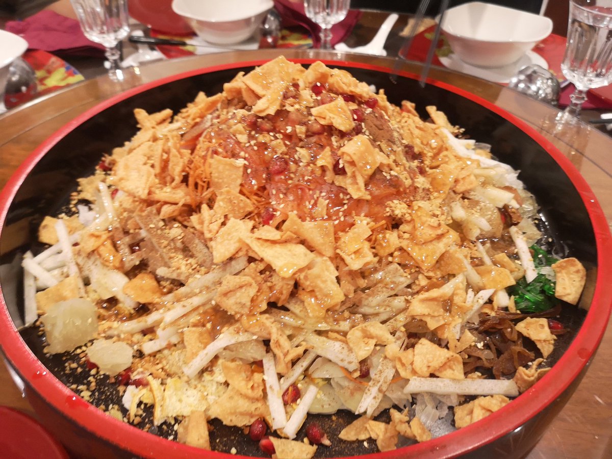 Happy Reunion Dinner everyone!