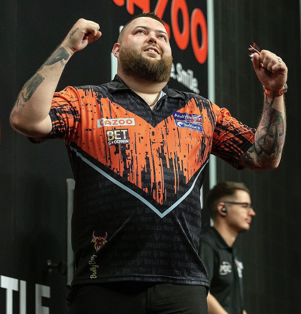 dartingp's tweet photo. All ready to go again here in Copenhagen as @Michael180Smith takes on Luke Humphries for a place in the semi finals of the Nordic Darts Masters
@UnicornDarts
@SkySportsDarts
@Goodwin_Racing
#AndyFreight https://t.co/tt1zU09z7G