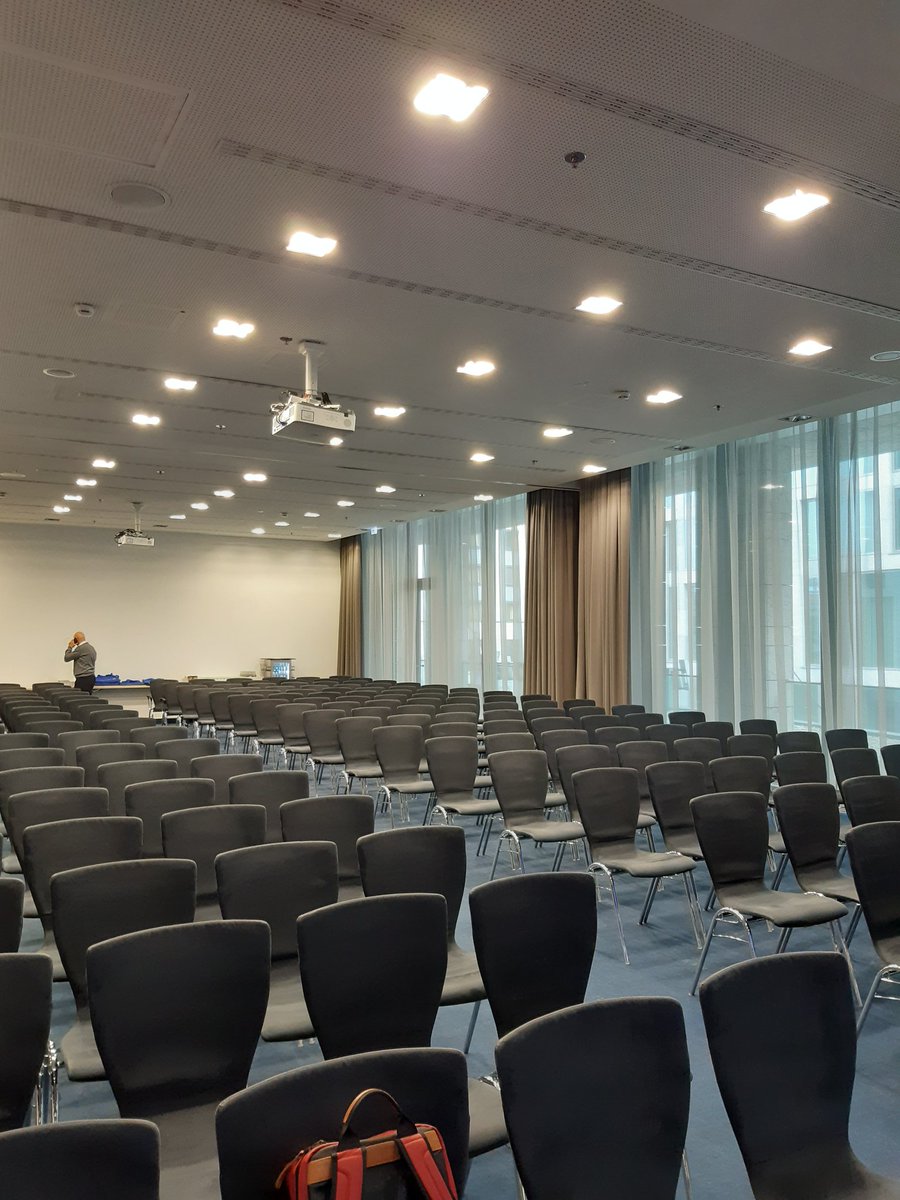BDUe_BB's tweet photo. Heute findet die JMV des LV Berlin-Brandenburg statt. Die Vorbereitungen laufen. https://t.co/b2d5xaeNwE