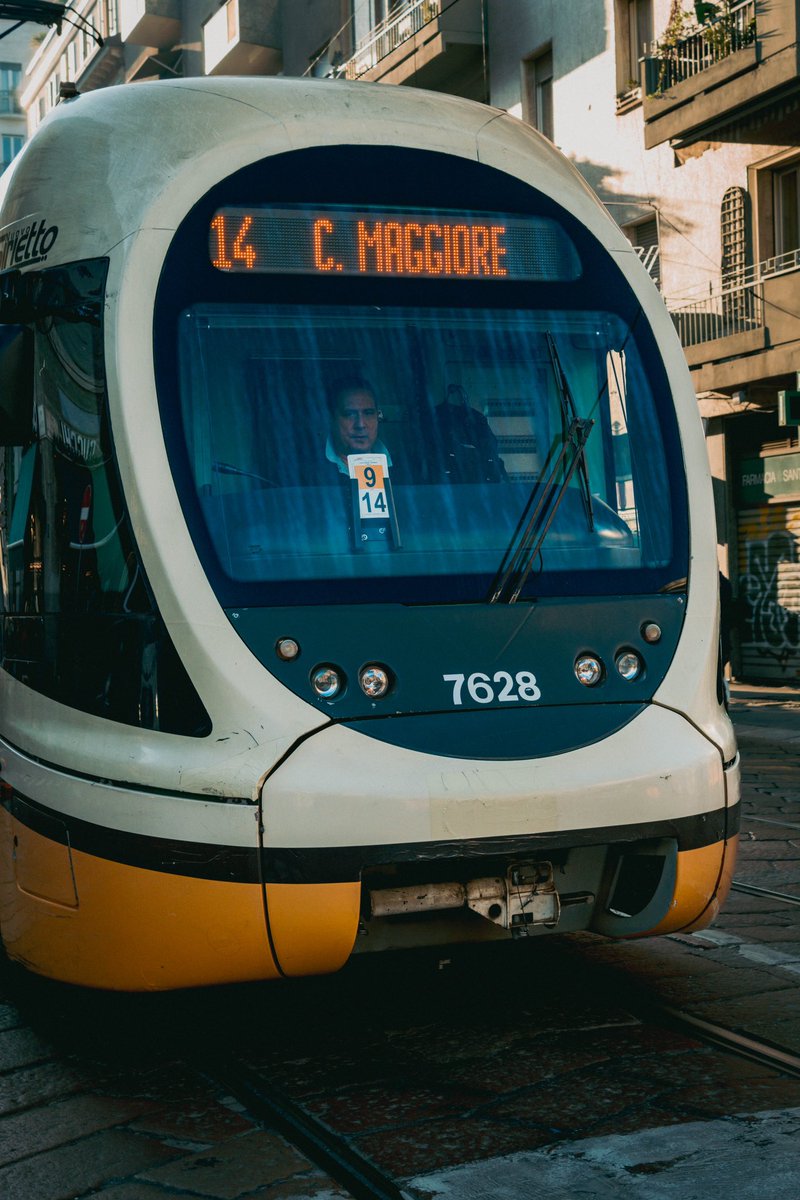 RefusScape's tweet photo. “Tramspotting” #1
#SonyAlpha #Milan #Milano #Tram #streetphotography #urbanphotography https://t.co/z40C1gESBQ