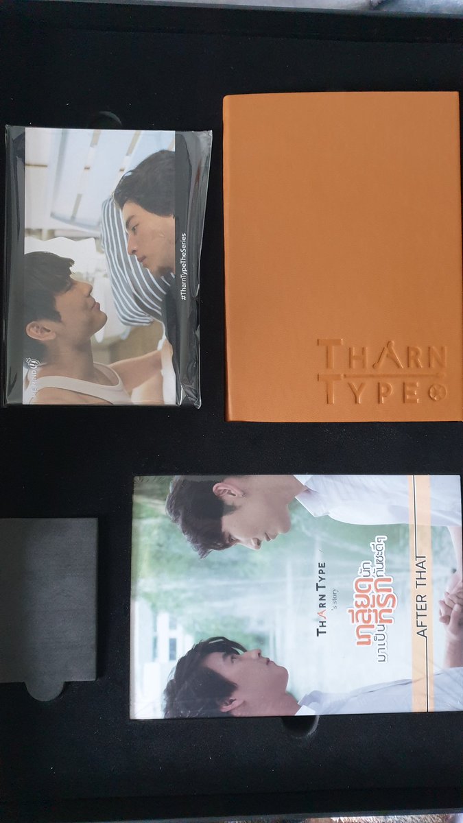BeccaGreenleaf's tweet photo. I brought this ages ago and never touched it, looking to sell for £20 plus postage, please let me know if you're interested. Everything still wrapped in plastics, notebook untouched #tharntype https://t.co/Cb4SbpRmX4