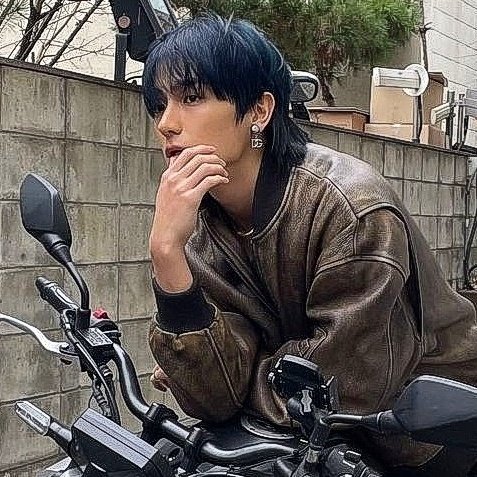 ͏͏

              not new to rp, just a new acc
              like  ╱ retweet to be mutuals
͏͏

͏͏