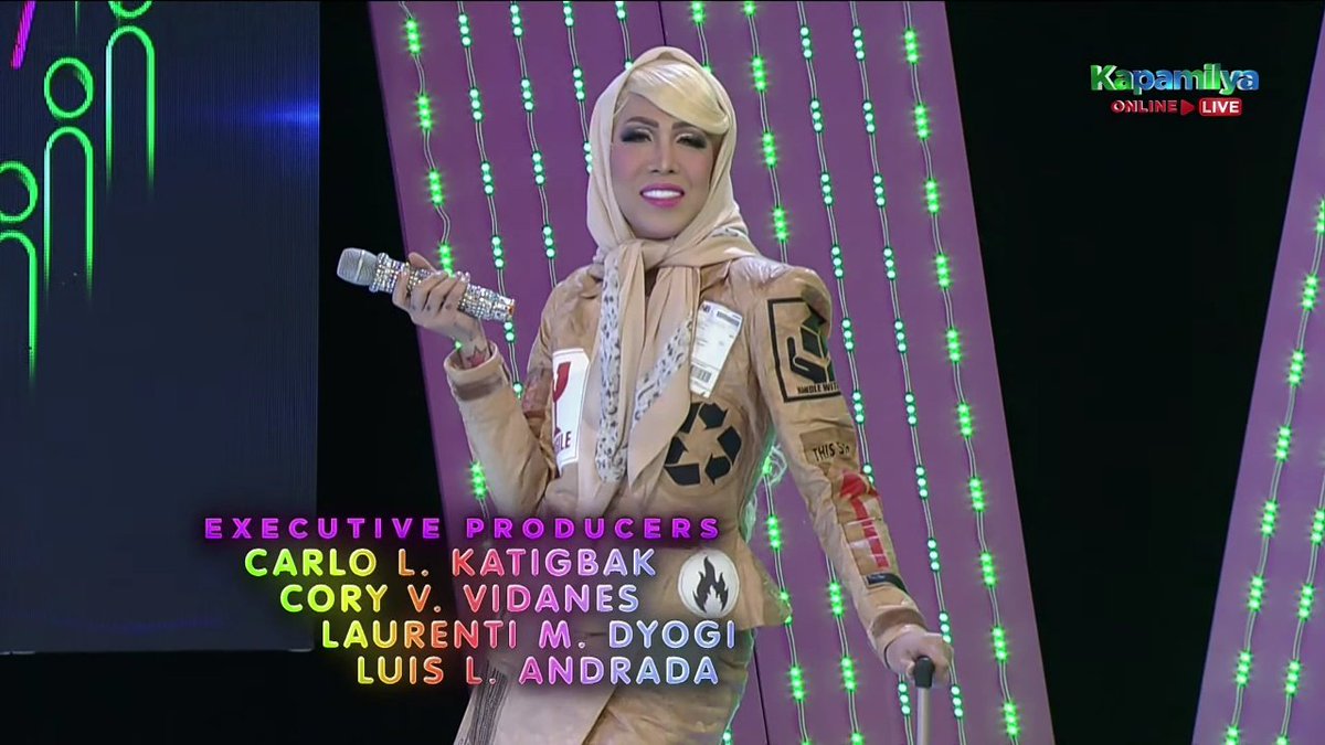 SuperFanNiVG's tweet photo. #ViceGanda
#EverybodySingOFW https://t.co/ua3klYZW3H