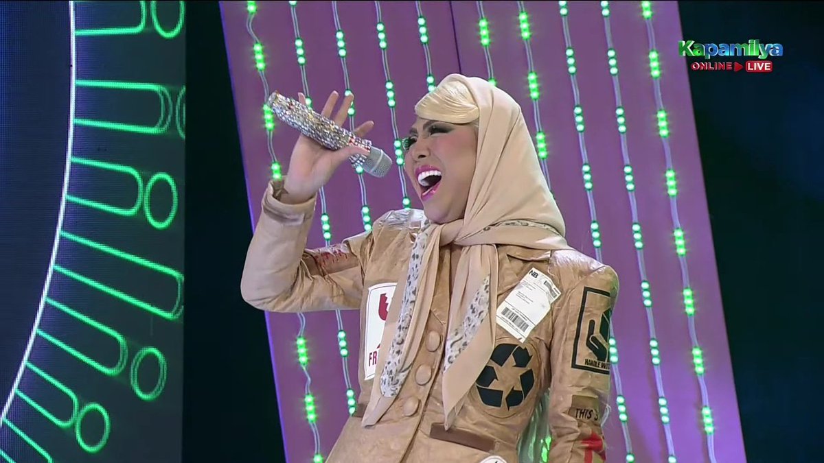 SuperFanNiVG's tweet photo. #ViceGanda
#EverybodySingOFW https://t.co/ua3klYZW3H