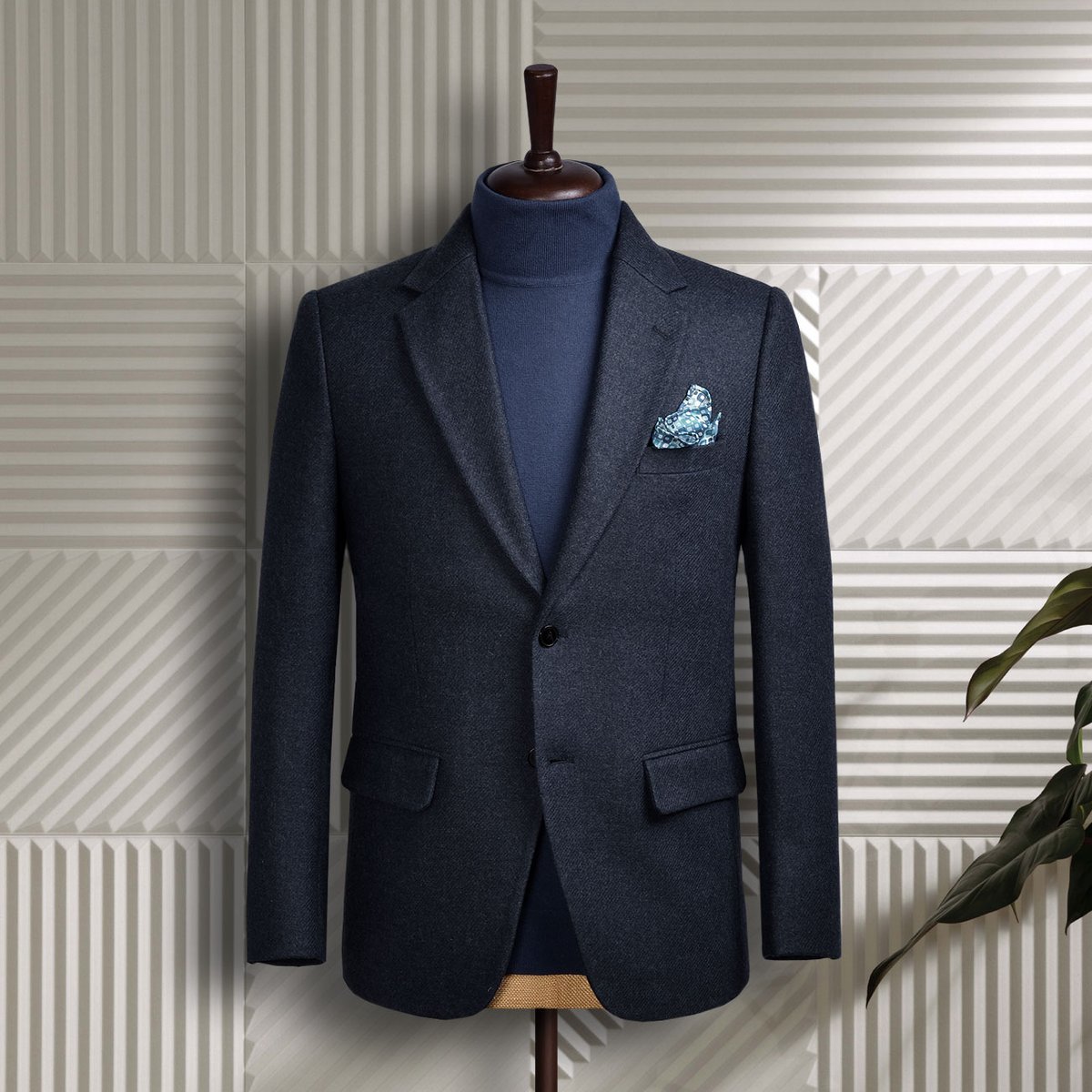 StudioSuits's tweet image. Customer Order Spotlight!
Jacket commissioned by our Client from the United
States.

Stride in style by flaunting the heritage trend with our
Blue Heavy Tweed Jacket. 
Bag this classic piece here: bit.ly/3Wxm8St

#studiosuits #saturdayvibes #tweedjacket