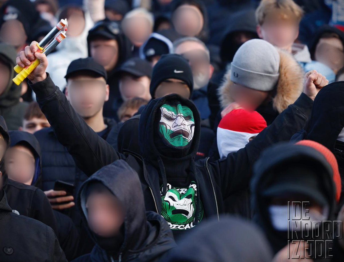 DeNoordzijde's tweet image. JULLIE KUNNEN ONS NOOIT STOPPEN, WIJ ZULLEN NOOIT STOPPEN! FEYENOORD ROTTERDAM RADICAL SUPPORT 🔥#DeNoordzijde #Feyenoord #Rotterdam