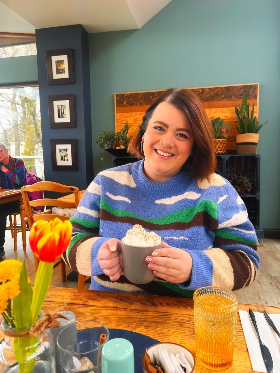 whatagemcurve's tweet image. Entering my geography teacher jumper stage of life and feeling great about it 🌍