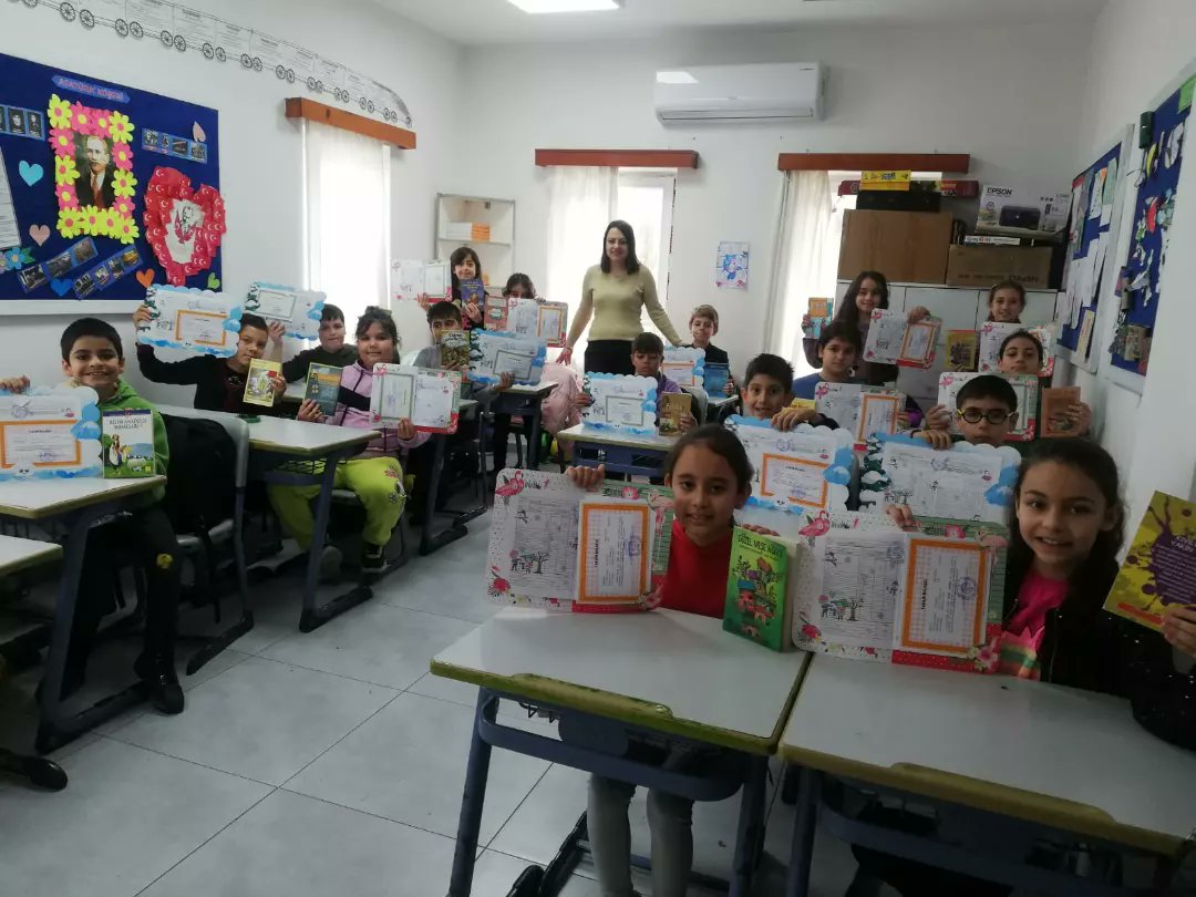 #Karneheyecanı #okumavakti #okumakyaşamaktır 📚📚📖 #iyitatillerçocuklar <a href="/Edizetin5/">Ediz Çetin</a> <a href="/NadideBircan/">Nadide Bircan</a> <a href="/AldalBulent/">Bülent Aldal</a> <a href="/MesutTOPALOLU/">Mesut TOPALOĞLU</a> <a href="/emrecay55/">Emre ÇAY</a> <a href="/mugla_mem/">Muğla İl Millî Eğitim Müdürlüğü</a>