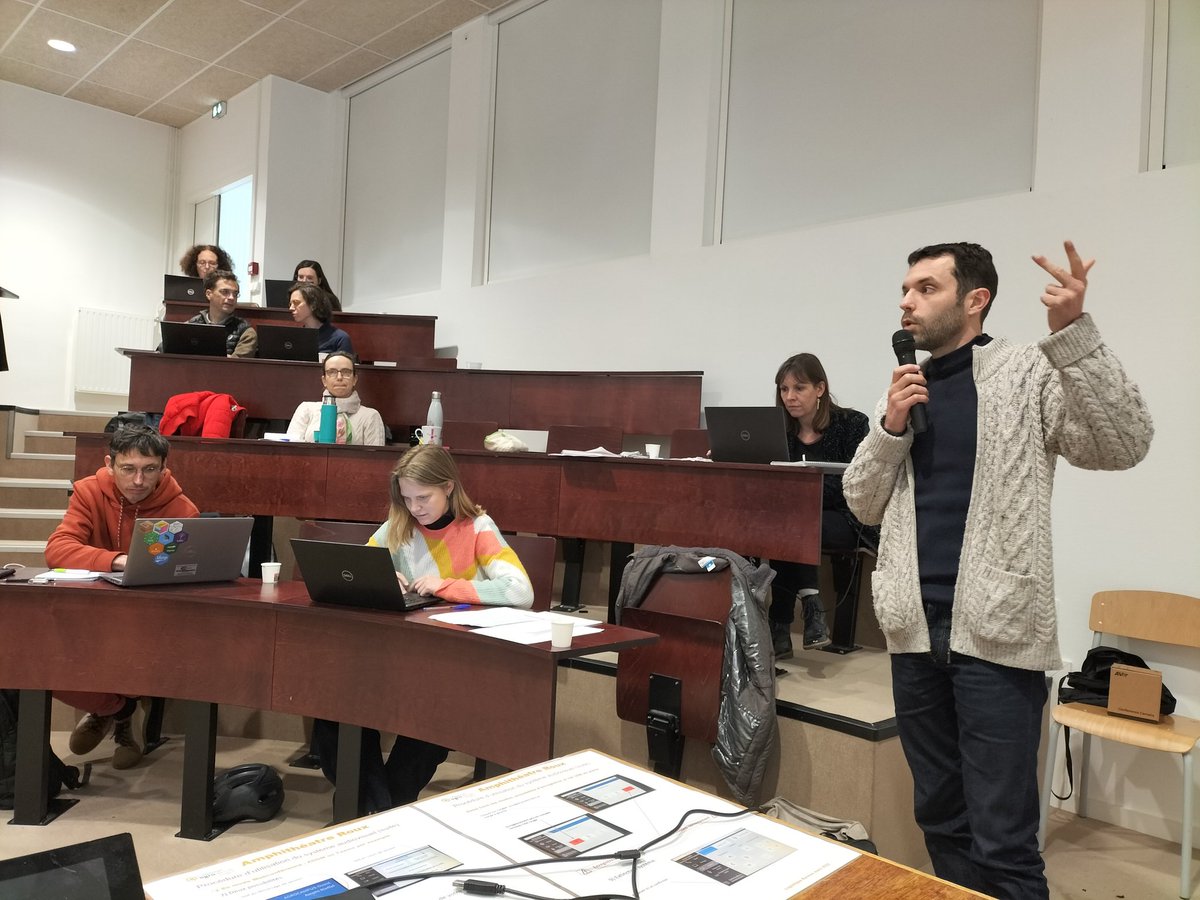 FlorenceGondret's tweet image. Lancement scientifique du projet PEPR WAIT4 #France_2030 vendredi à Rennes, couplant intelligence artificielle et numérique pour décrire et comprendre le bien être des animaux et objectiver les pratiques. Merci @LitOuesterel pour l&apos;animation des moments d&apos;échanges. #inrae #inria