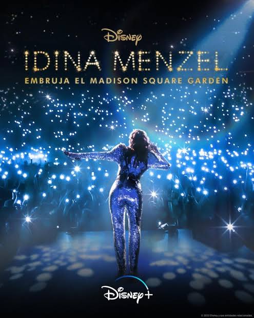Frozen_Mexico's tweet photo. #IdinaMenzel (voz de Elsa en inglés) nos trae un documental de su concierto llamado "Idina Menzel Embruja el Madison Square Garden" disponible ya en #DisneyPlus 

⛥𝕻𝖆𝖚𝖑𝖚𝖘⛥ https://t.co/AUyR0WGnx1