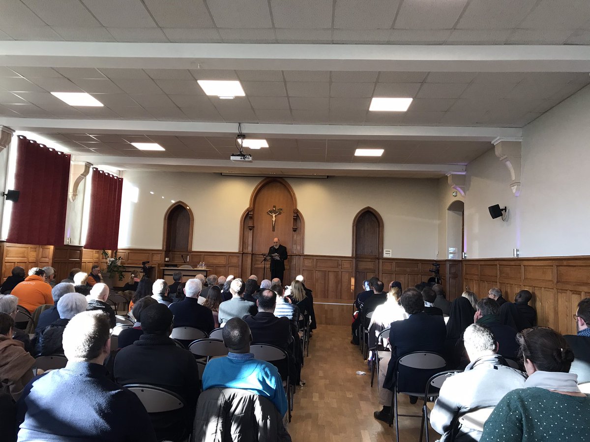 Diocèse de Vannes tweet media