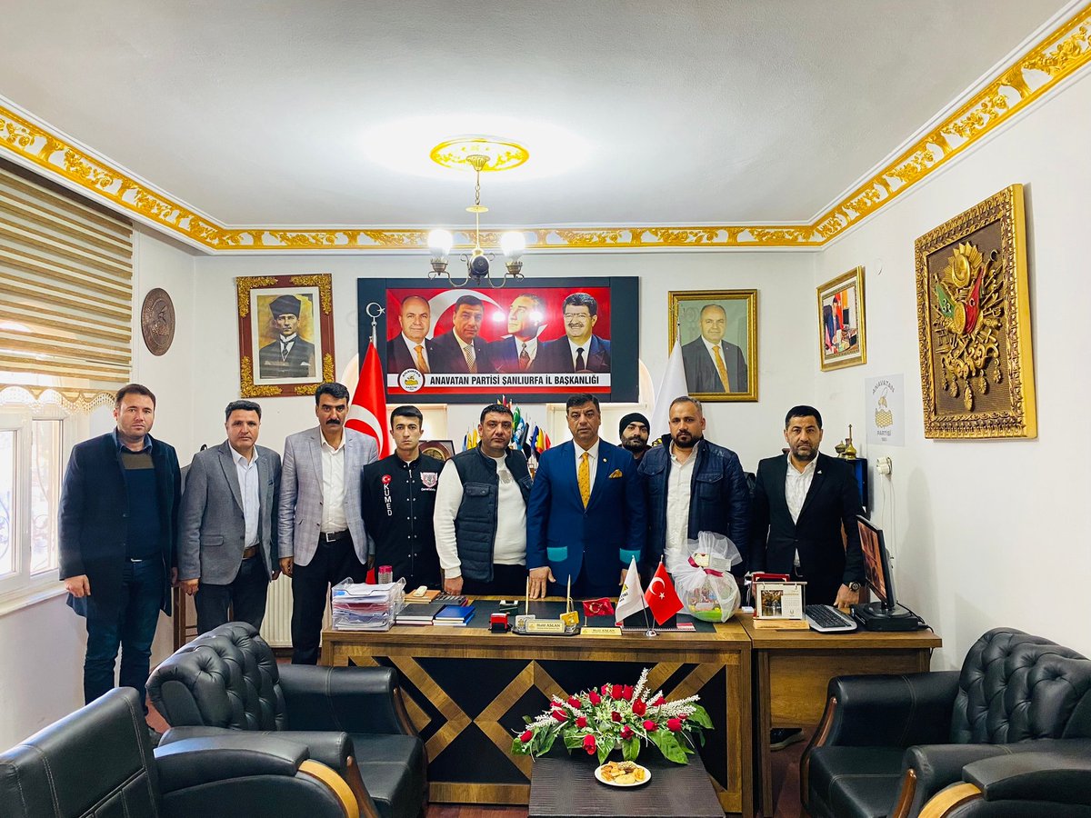 HalilAslan63_'s tweet image. Bugün Anavatan Partisi İl Binamıza gelen #KUMED Genel Başkanı Sn.Orhan KILIÇ ve beraberindeki heyet  ile Birlikte Bizleri Ziyaret ettiler. Yürüttükleri faaliyet ve Çalışmalarla ilgili İstişarelerde bulunduk.@kumed @icelebiresmi
@Anavatan_P1983
@23YANILMAZ @aysesula @erkankandemir