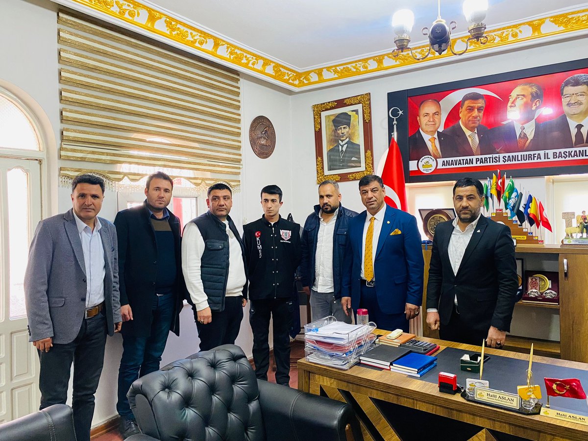 HalilAslan63_'s tweet image. Bugün Anavatan Partisi İl Binamıza gelen #KUMED Genel Başkanı Sn.Orhan KILIÇ ve beraberindeki heyet  ile Birlikte Bizleri Ziyaret ettiler. Yürüttükleri faaliyet ve Çalışmalarla ilgili İstişarelerde bulunduk.@kumed @icelebiresmi
@Anavatan_P1983
@23YANILMAZ @aysesula @erkankandemir