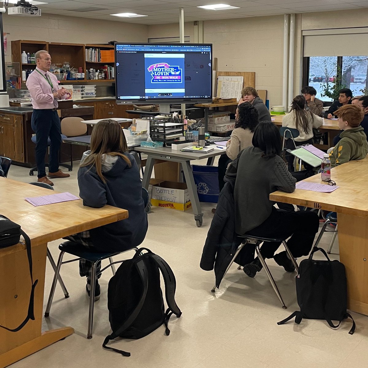 High school students in Joanna Butterfield's graphic design class at <a href="/ShenNews/">Shenendehowa CSD</a> are lending their talents to design this year's Mother-Lovin' 5K Run/Walk (ML5K) shirts and a new flyer for #KellysAngels. ML5K registration will open soon! kellysangelsinc.org/motherlovin5k-…