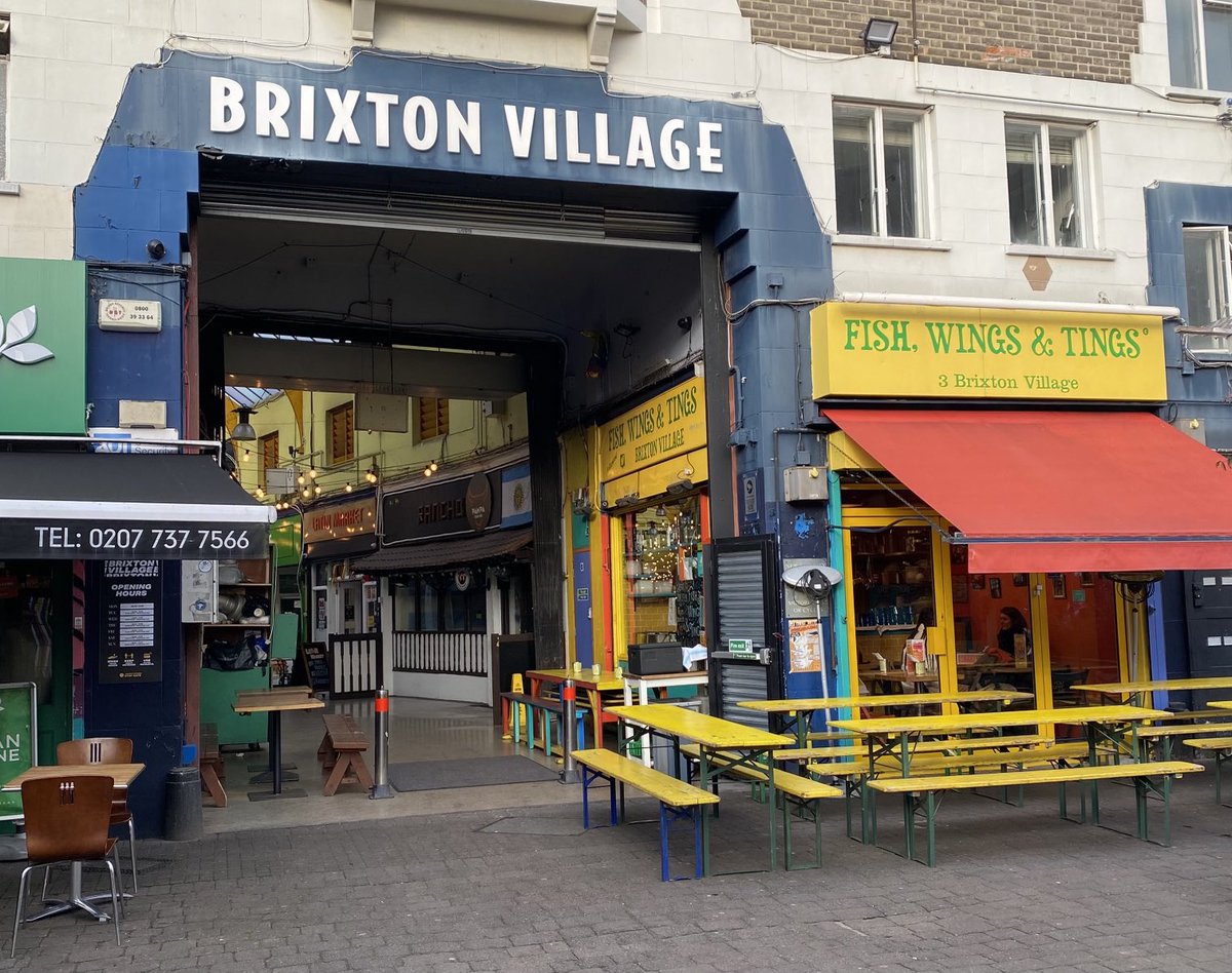 kneedoclond's tweet photo. Meeting at Kings College, Denmark Hill, yesterday AM…
Brunch with Mrs MSK Radiologist in Brixton….
Clinic at Shard, to follow…..
London may have issues, but has its advantages too.
#LondonLife
#IconCities
#orthotwitter https://t.co/vVHJ4rMrZ8