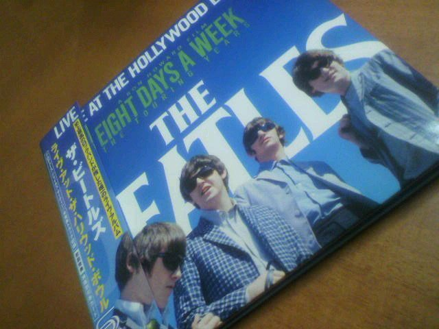 oku_papa's tweet photo. 本日の通勤時のBGM。
歩きながらヘドバンせずにいられない(｀∀´)
#ビートルズ #batles #thebatles https://t.co/vn2epb04VB