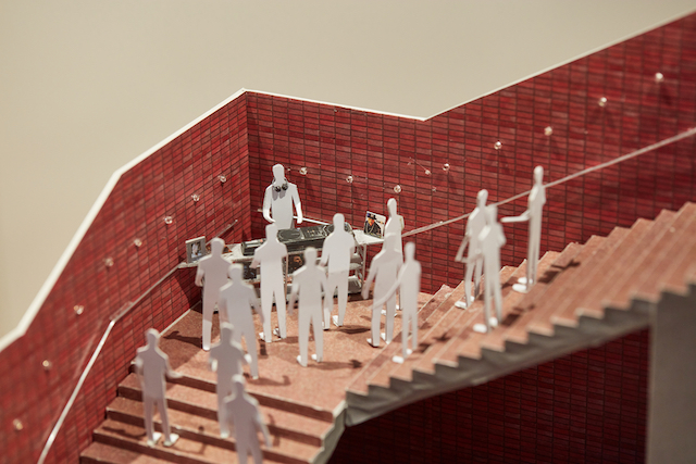 tecture1's tweet photo. MUJI for Public Space展 街をもっと楽しむための100のアイデア
https://t.co/5PLk1GcLqj
MUJIで銀座の街につくるシアター、陸上競技、物販、コワーキングなど、1/30添景で提案、1/29まで
©︎ATELIER MUJI GINZA
#MUJI銀座 #MUJIforPublicSpace展 #元木大輔 #DDAA #DDAALAB #MUJI #無印良品 #TECTURE https://t.co/sCBkmsnKO8