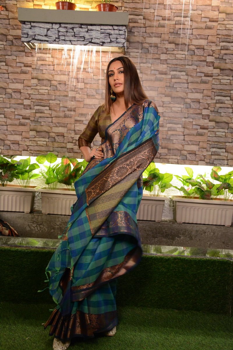 SurbhiChandna's tweet photo. 🪁 https://t.co/TS1MseKux0