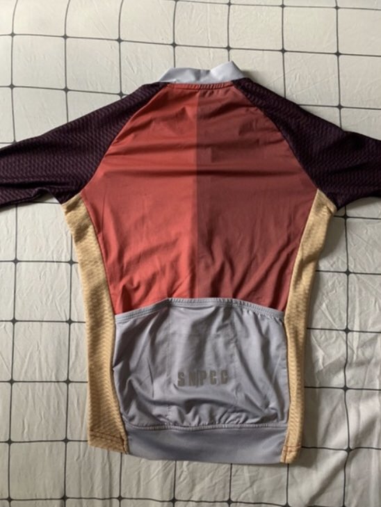 akunlapakk's tweet photo. #fnfjb 
Jersey SNP tipe dijon 
size XXS 
very good condition https://t.co/7qoQX4CBeA